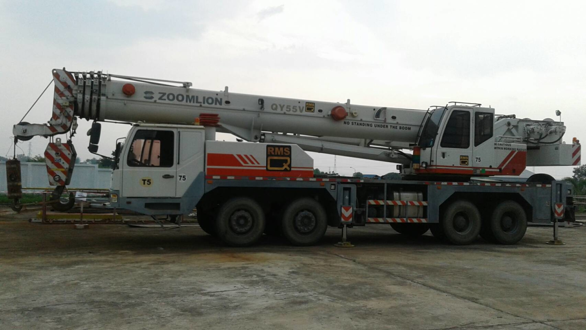 LINE_ALBUM_หลักสูตรปั้นจั่นชนิดเคลื่อนที่(Mobile Crane 4 _250828_18.jpg - หลักสูตรปั้นจั่นชนิดเคลื่อนที่ (Mobile Crane 4 ผู้)